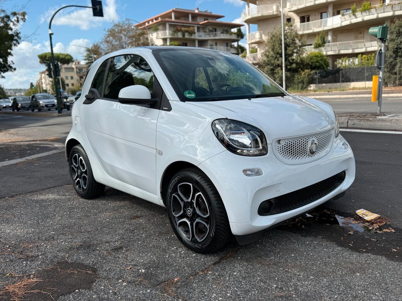 Smart ForTwo 70 1.0 twinamic Passion Navi