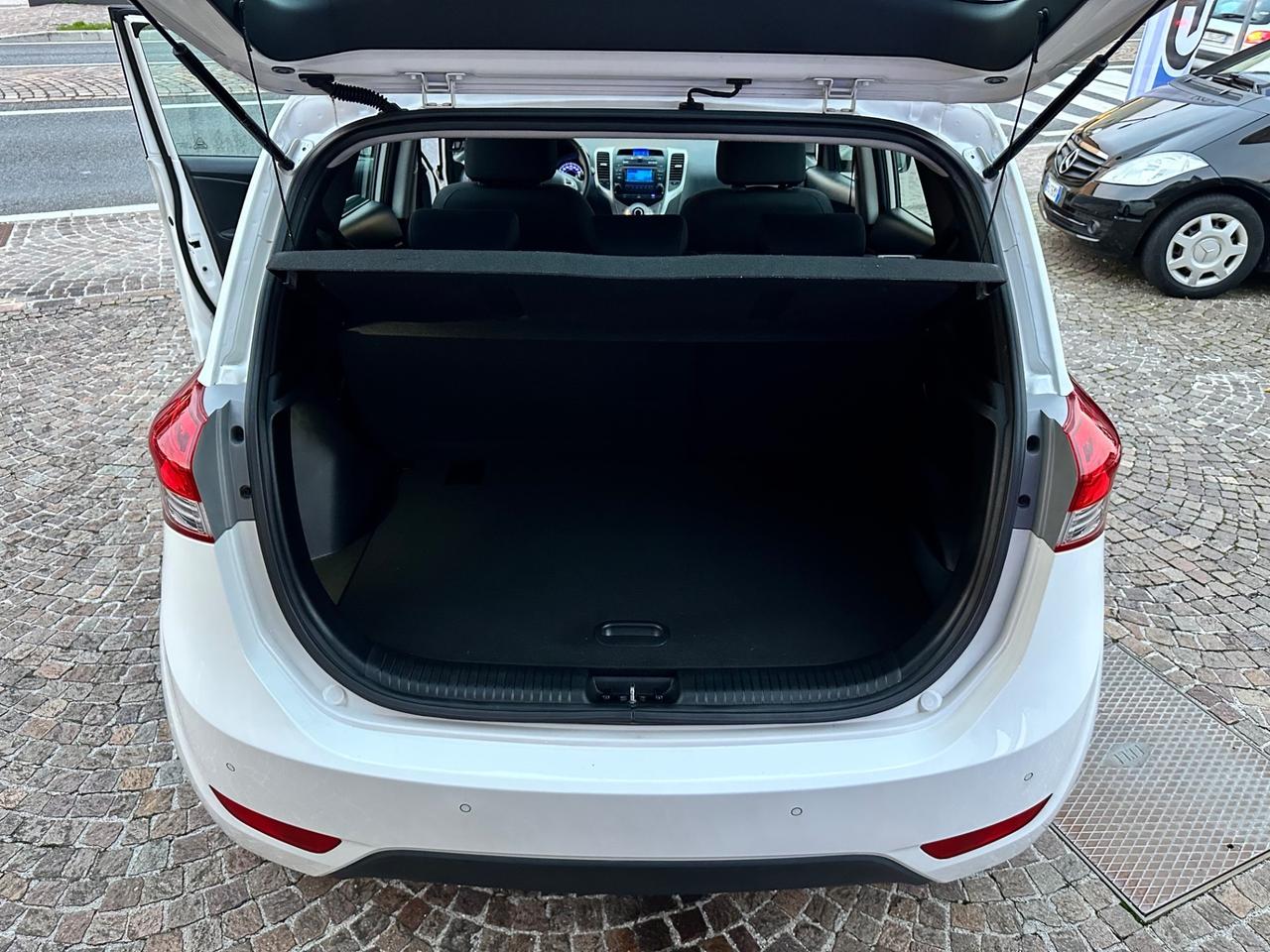 Hyundai iX20 1.6 CRDI 115CV Style -Uniproprietario