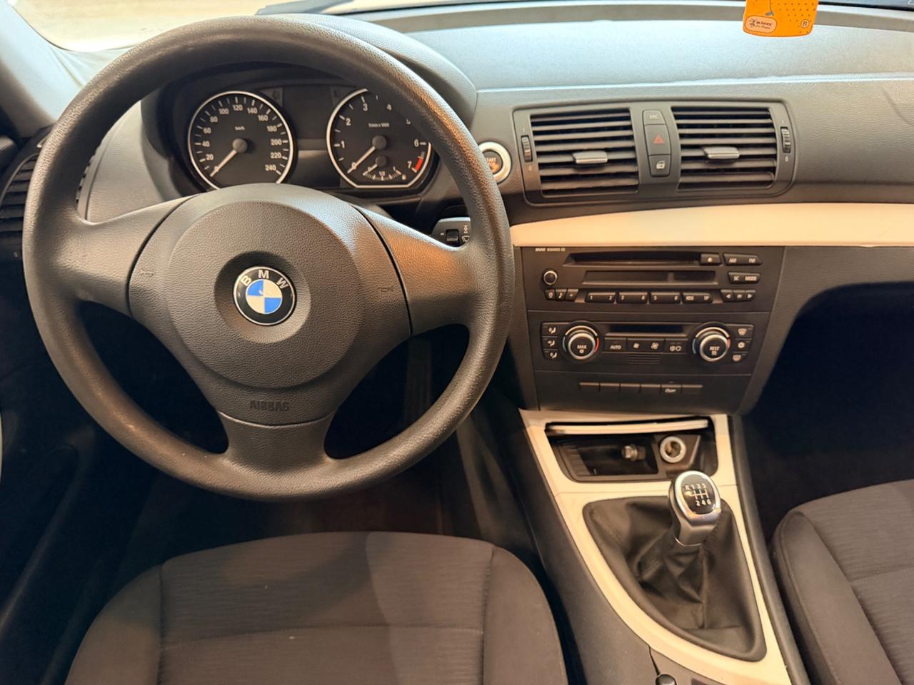 Bmw 116 116i cat 5 porte Futura