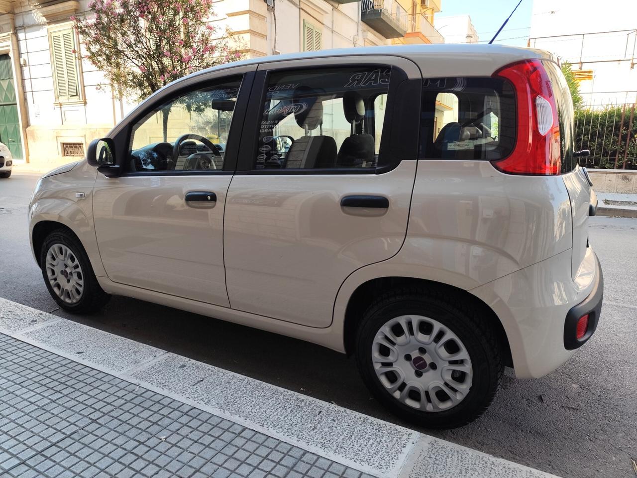 Fiat Panda 1.2 BENZINA 69CV 5 POSTI
