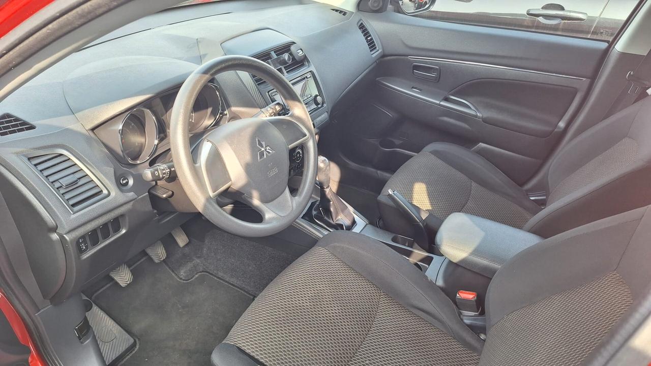 Mitsubishi ASX 1.6 Inform UNIPRO