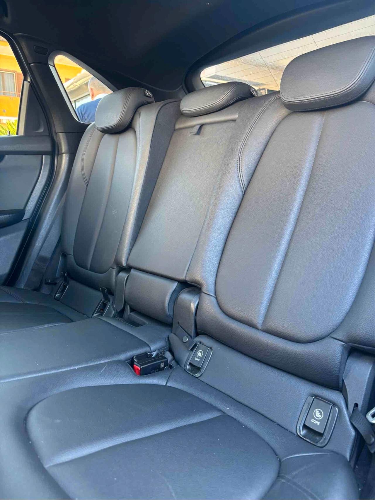 Bmw 2er Active Tourer 218d Sport