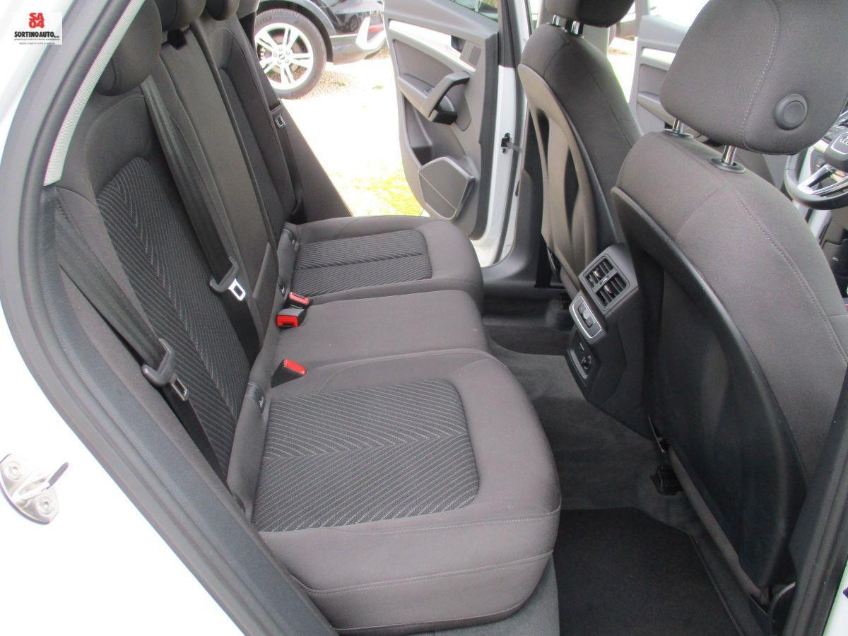 AUDI Q5 SPB 40 TDI quattro S tr. Bus.Adv.2021 FULL