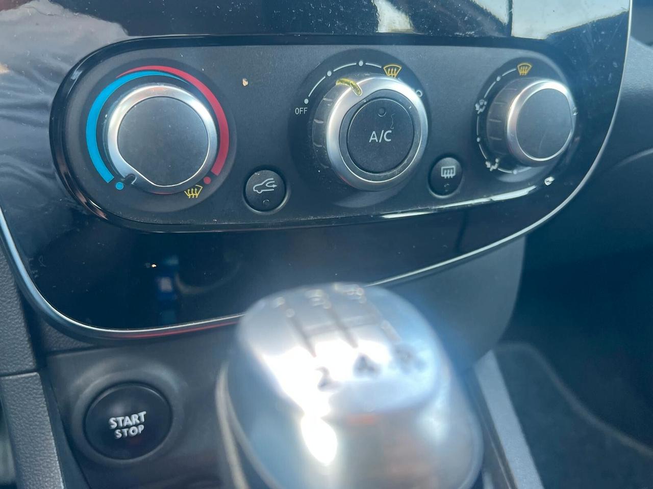 Renault Clio dCi 8V 90CV Start&Stop 5 porte Energy exite