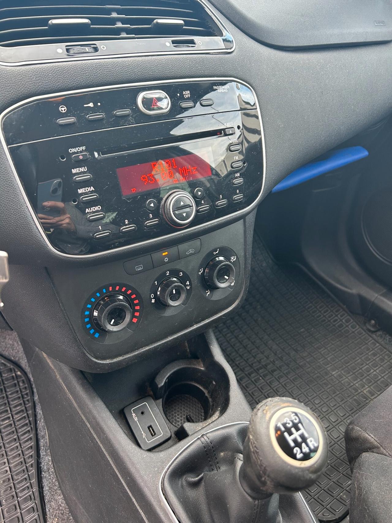 Fiat Punto 1.3 MJT II 75 CV 5P Lounge