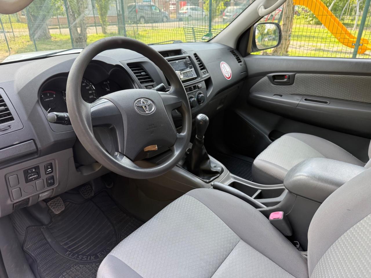 Toyota Hilux MAXI 2.5 2WD PICK-UP- UNICO PROP!!!! OK PERMUTE