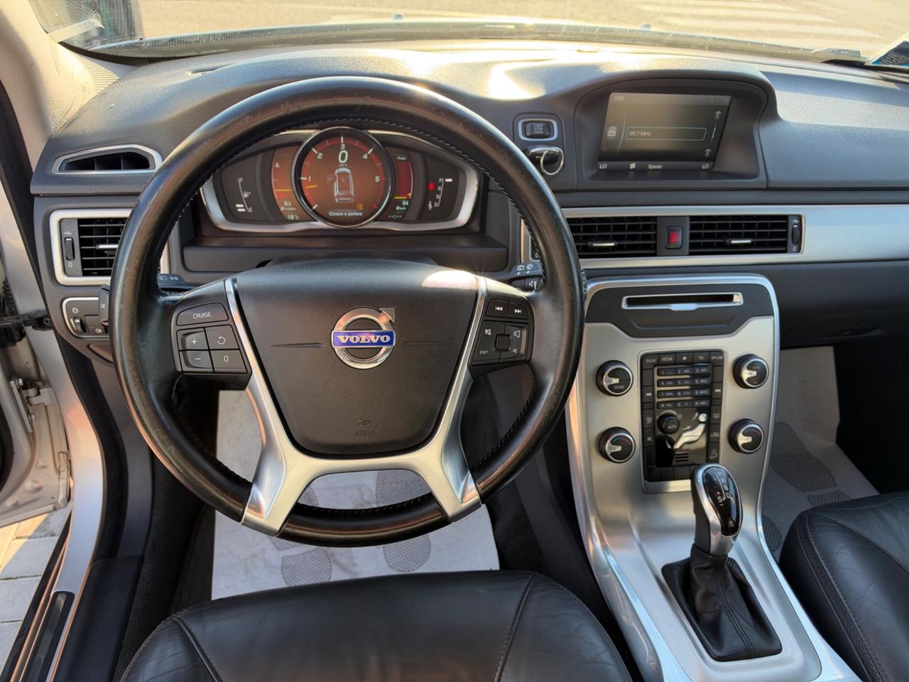 Volvo XC 70 D4 AWD Momentum