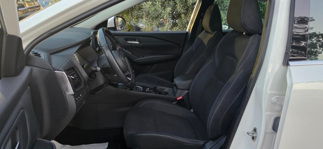 Nissan Qashqai MHEV 140 CV Business