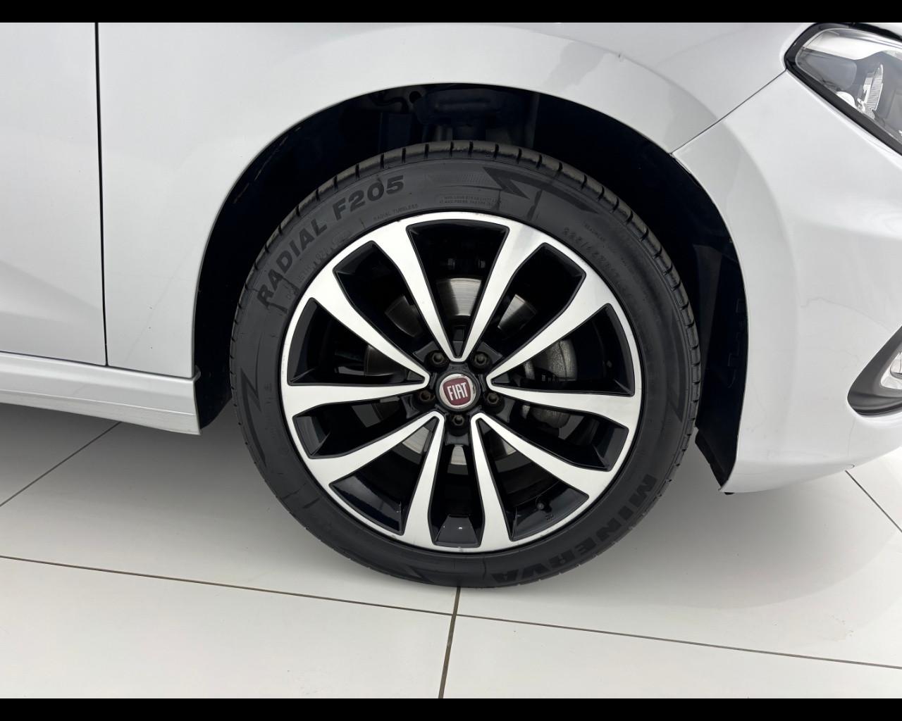 FIAT Tipo 4p 1.6 mjt Lounge 120cv