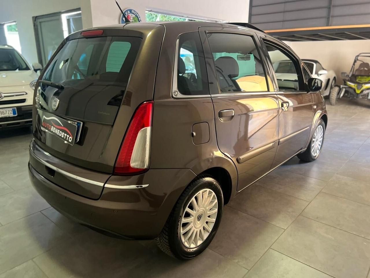 LANCIA MUSA 1.3 MJT 95CV PLATINO 2011