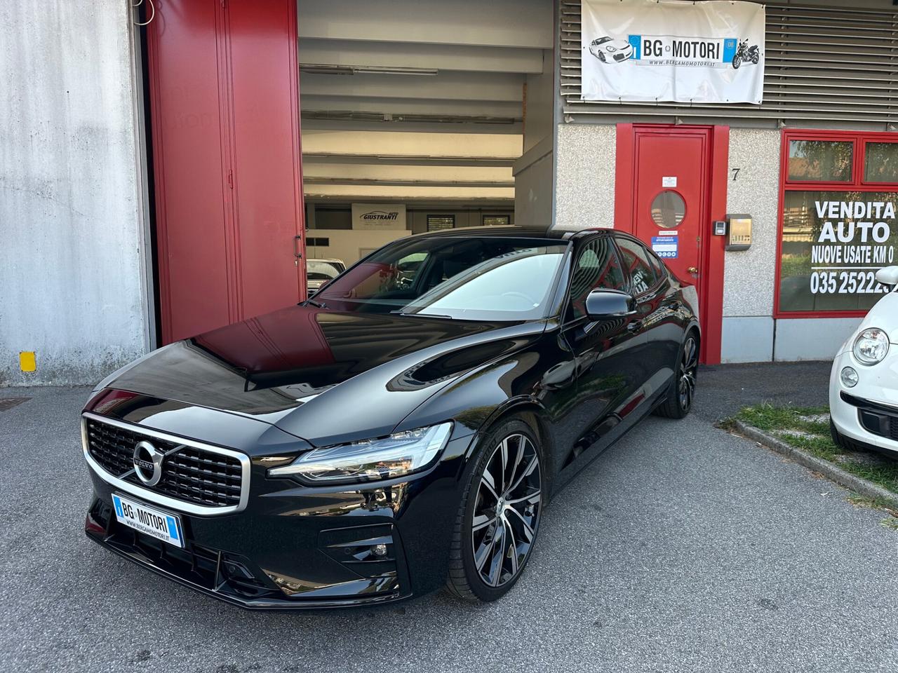 Volvo S60 2.0 t5 R-design geartronic