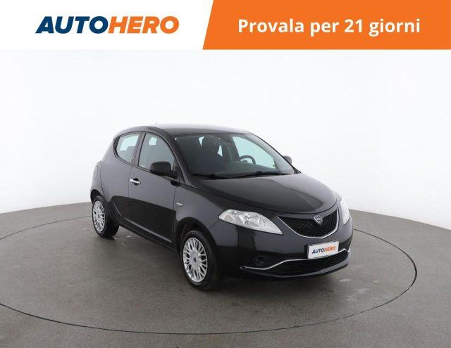 LANCIA Ypsilon 1.2 69 CV 5 porte Silver