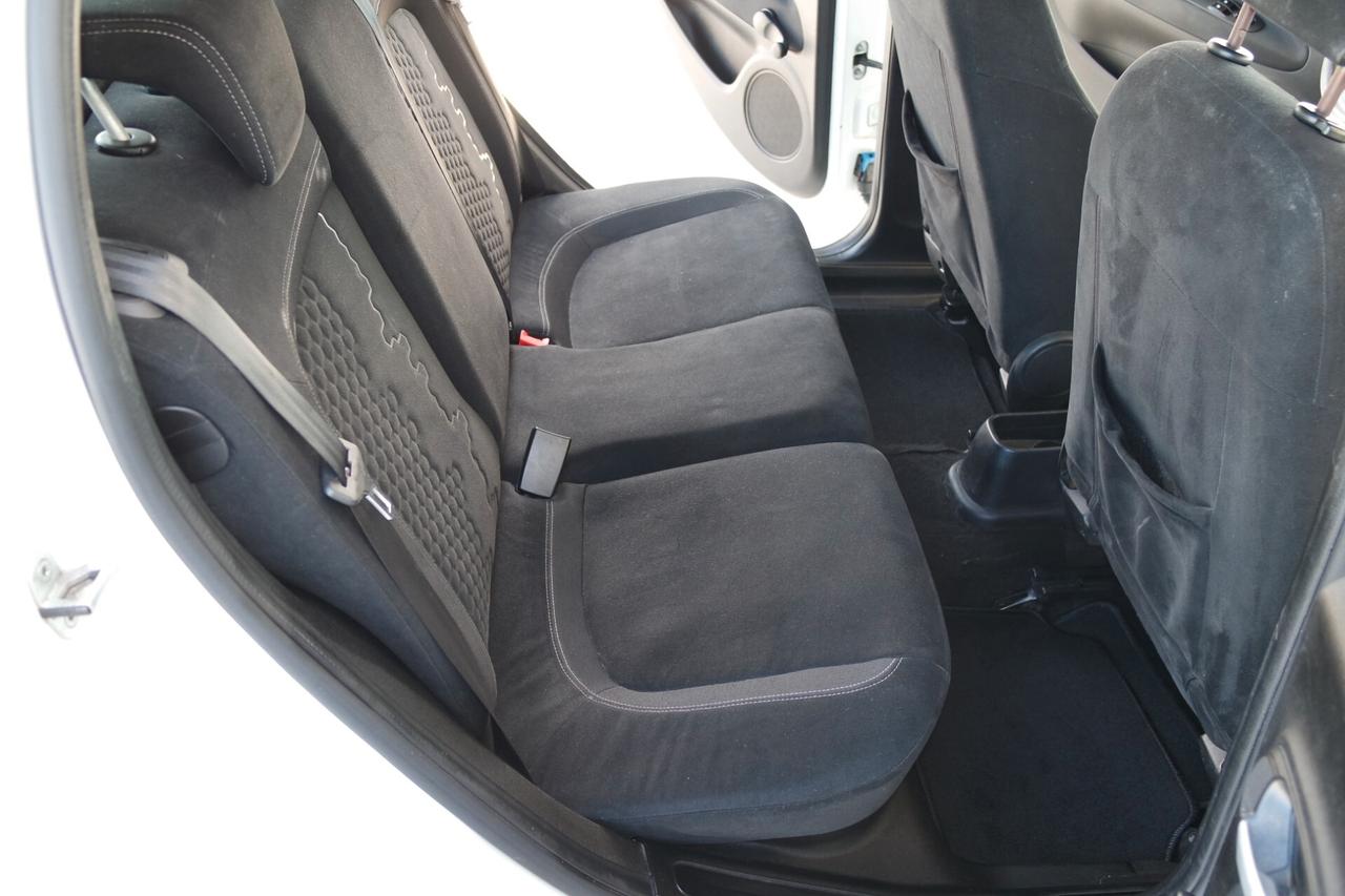 Fiat Punto 1.4 Natural Power 5P. Lounge