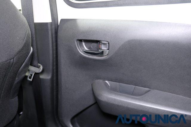 PEUGEOT 108 VTi 68 5 PORTE ALLURE NEOPATENTATI