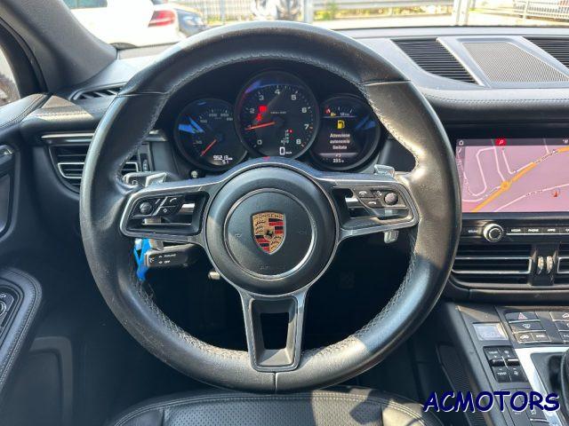 PORSCHE Macan 2.0