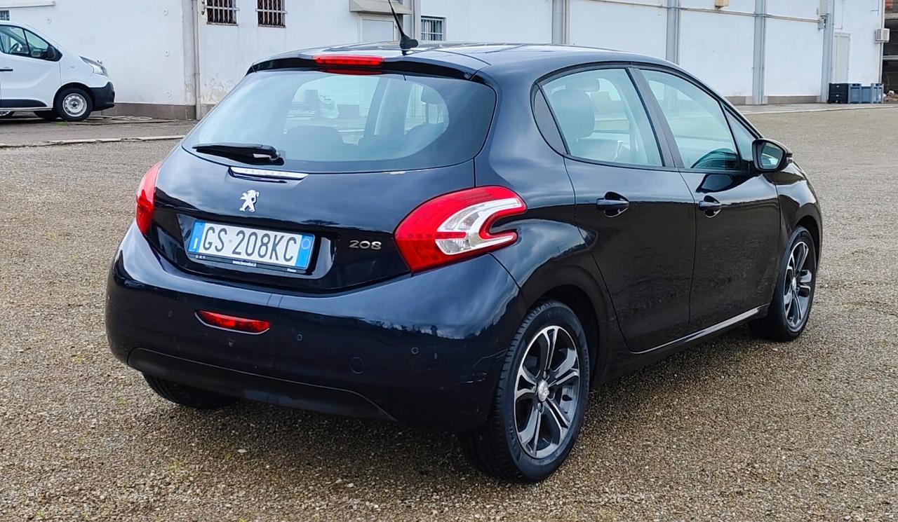 Peugeot 208 1.2 VTi 82 CV 5 porte Allure