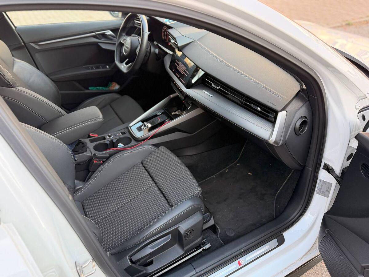 Audi A3 Sportback 35 1.5 tfsi mhev S line edition s-tronic