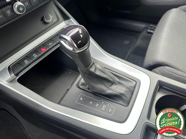 AUDI Q3 35 TDI quattro S tronic Business Advanced