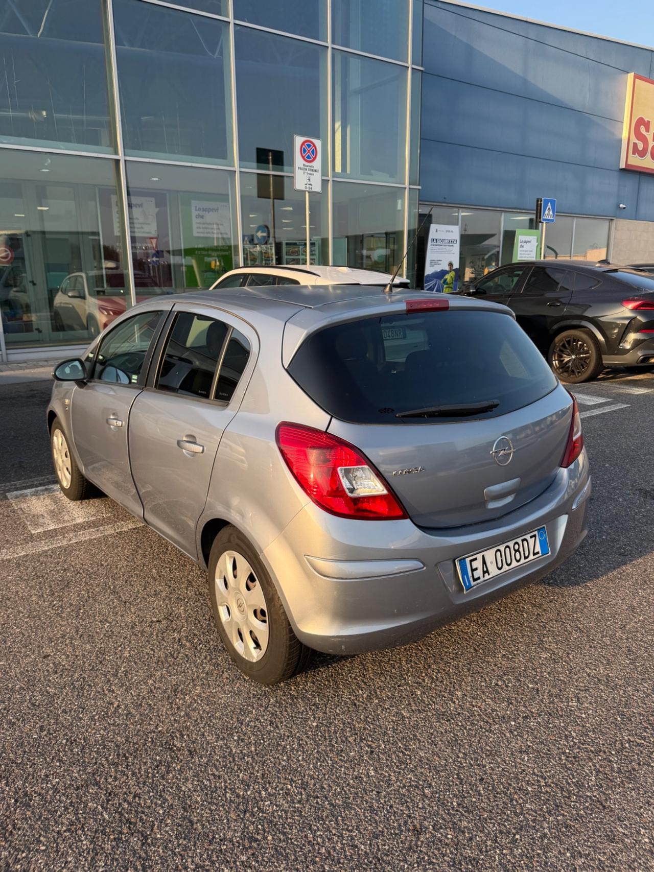 Opel Corsa 1.2 SOLO 36.000KM UNICO PROPRIETARIO!!