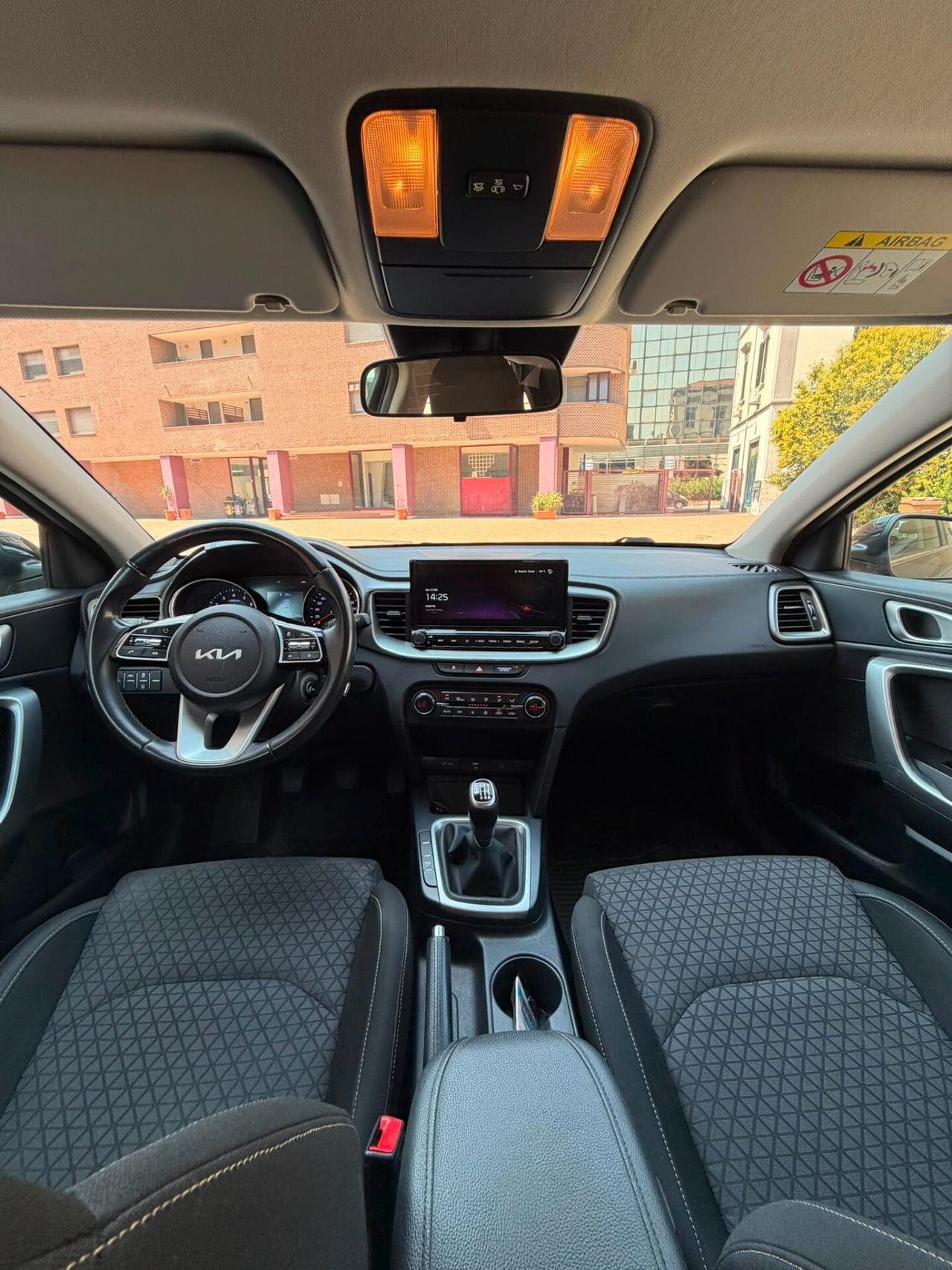 Kia Ceed 1.4 MPi GPL 5p. Urban