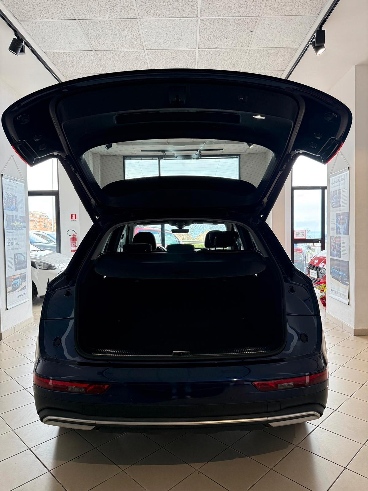 Audi Q5 35 TDI S tronic Business