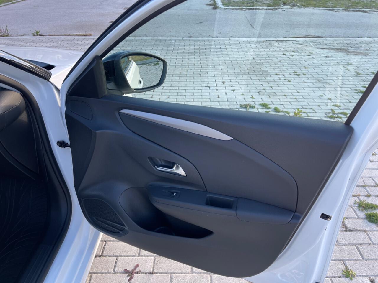 Opel Corsa 1.5 diesel 100 CV Edition