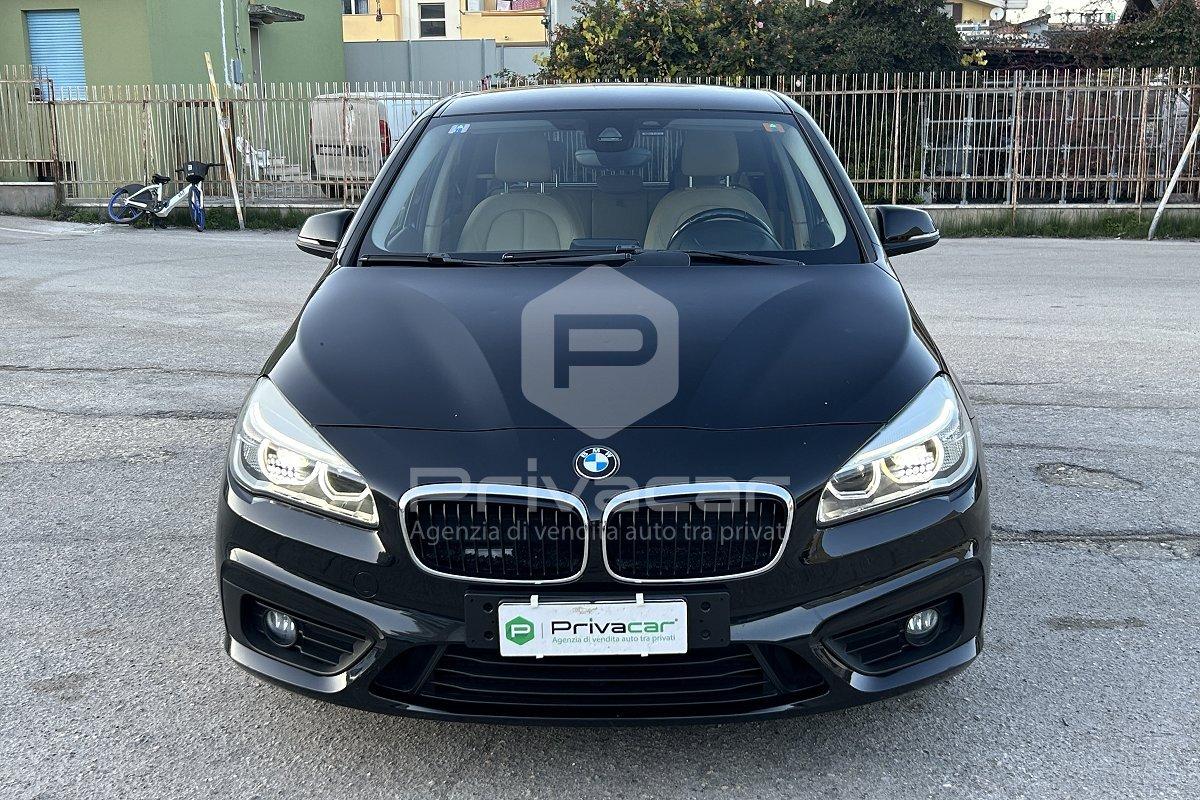 BMW 218d Active Tourer Advantage