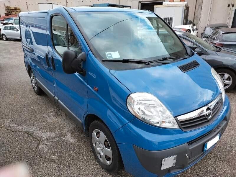 OPEL VIVARO 2.0 TDI 3POSTI AUTOCARRO