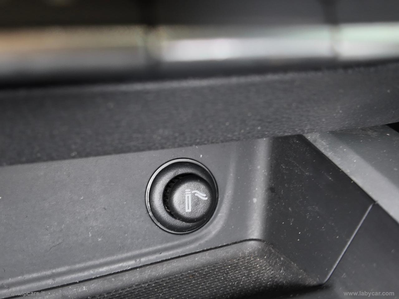 AUDI A4 2.0 TDI 150CV S tronic Sport