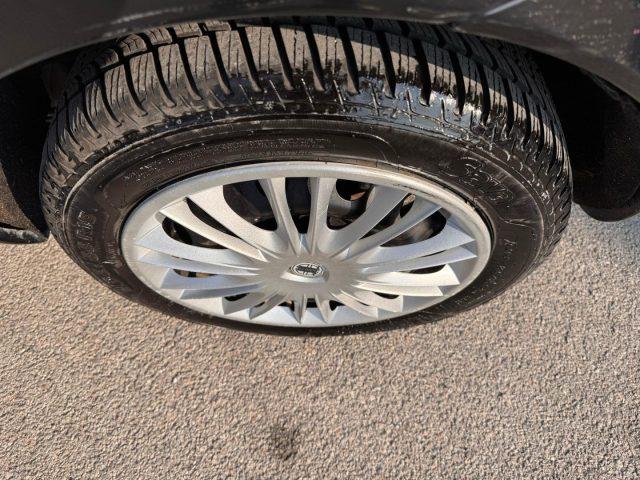 LANCIA Ypsilon 1.2 Passion IMPIANTO METANO ok neopantentato