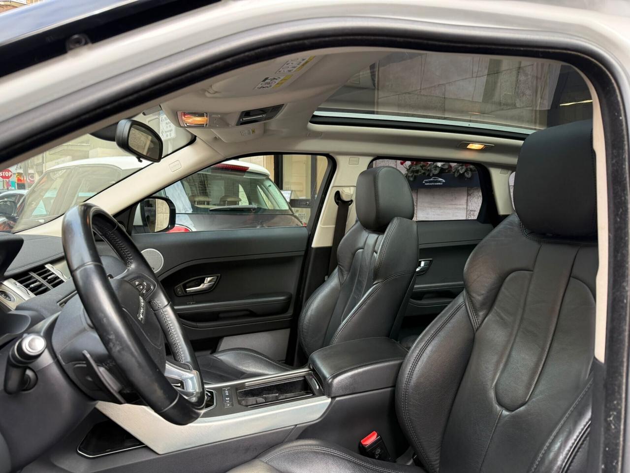 Land Rover Range Evoque 2.2 TD4 5p. Prestige 4x4