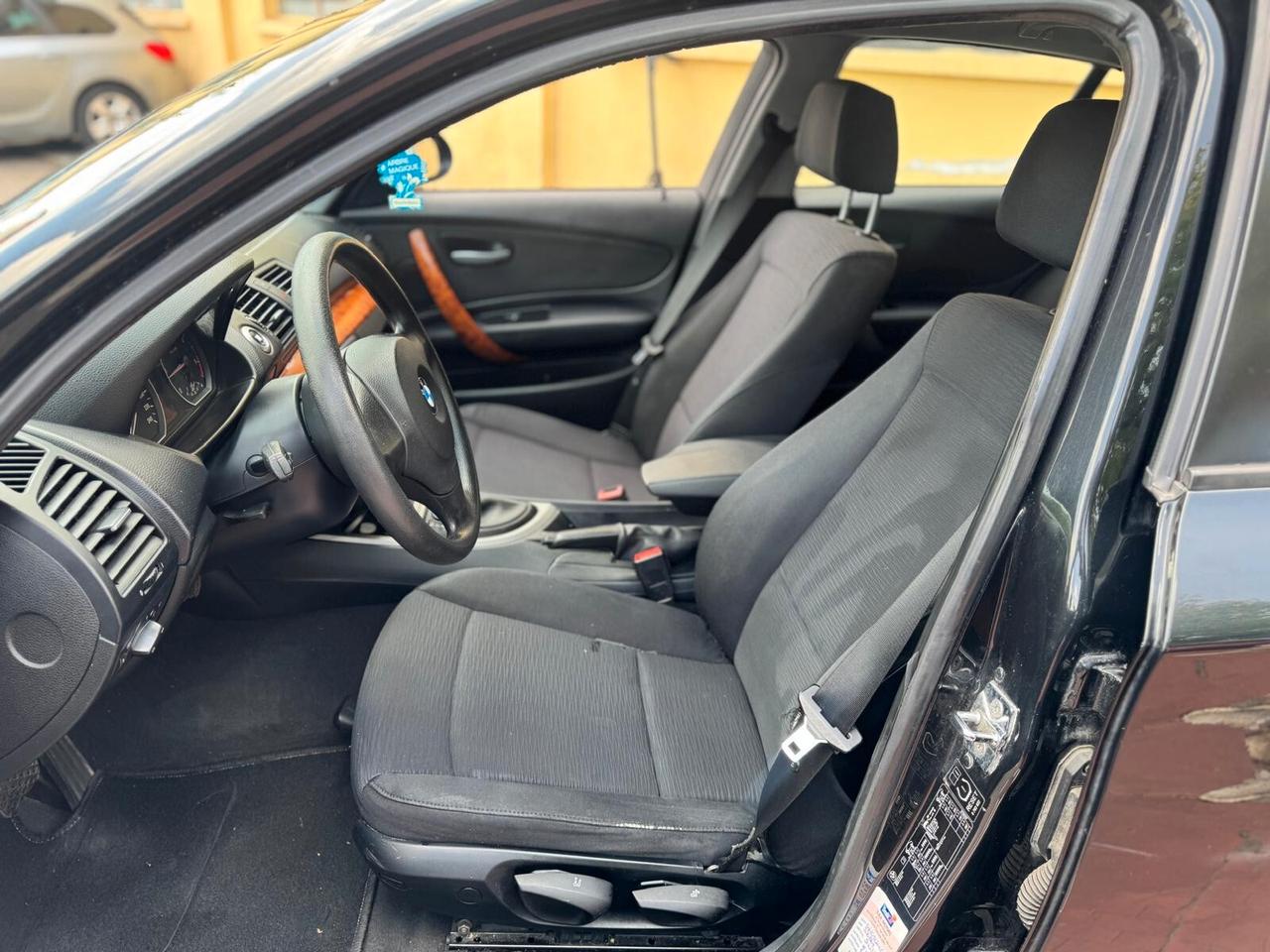 Bmw 118d 2.0 Diesel 5 porte Futura DPF CATENA FATTA