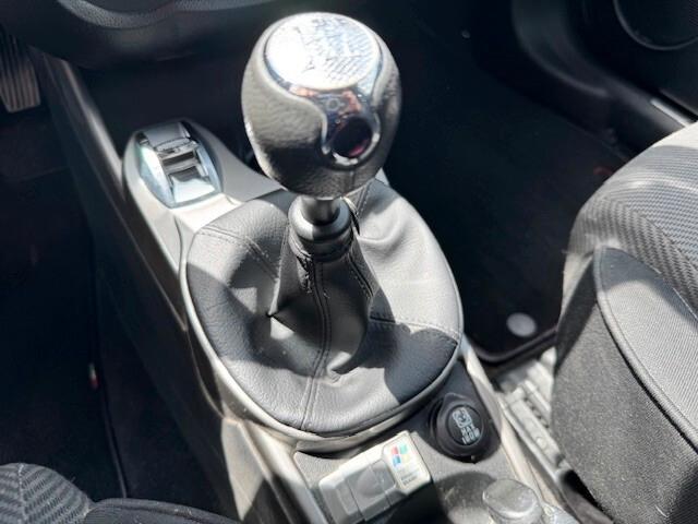 Alfa Romeo MiTo 1.3 JTDm-2 95 CV S&S Distinctive Sport Pack