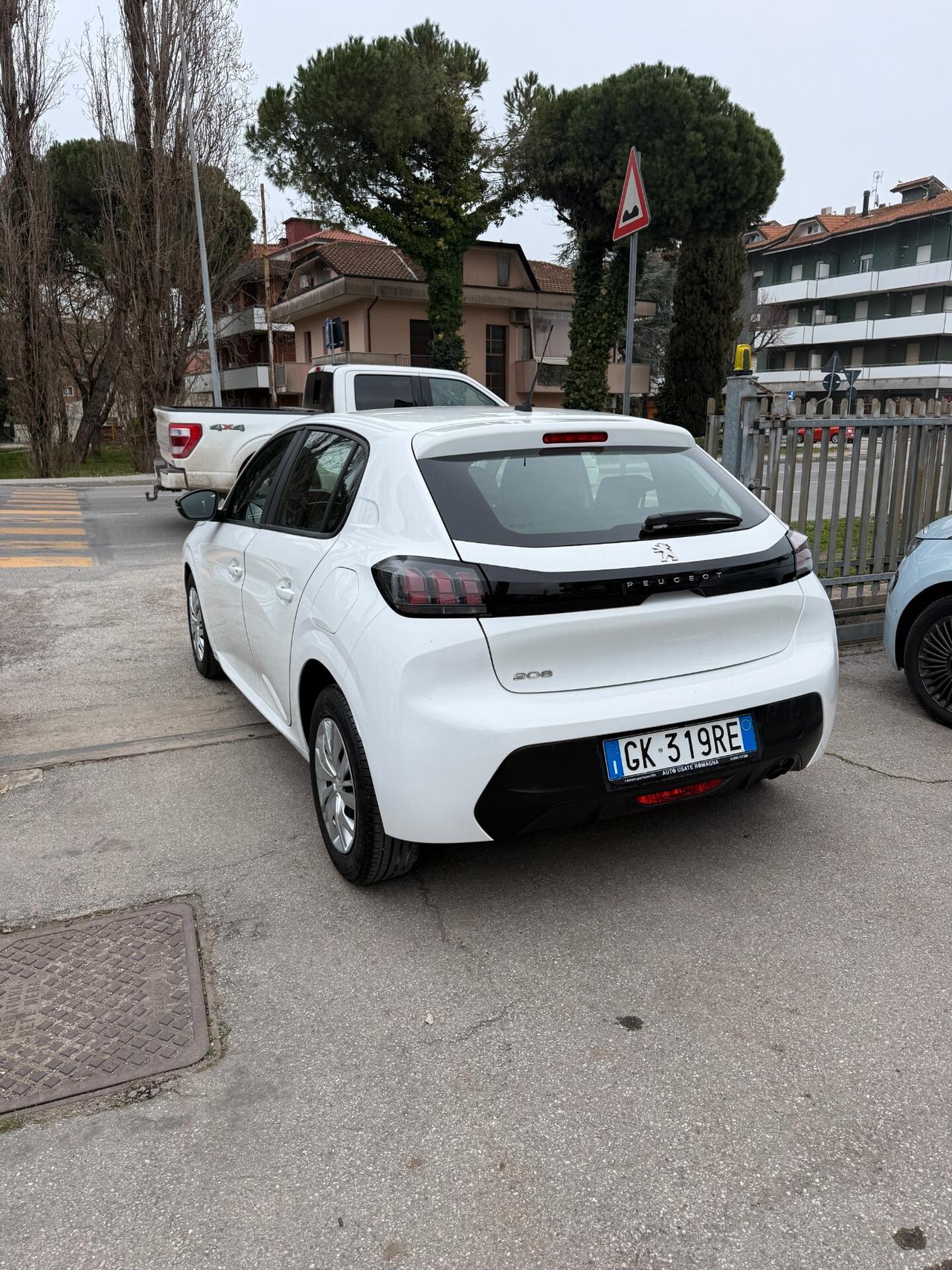 Peugeot 208 PureTech 75 Stop&Start 5 porte Active NESSUN VINCOLO