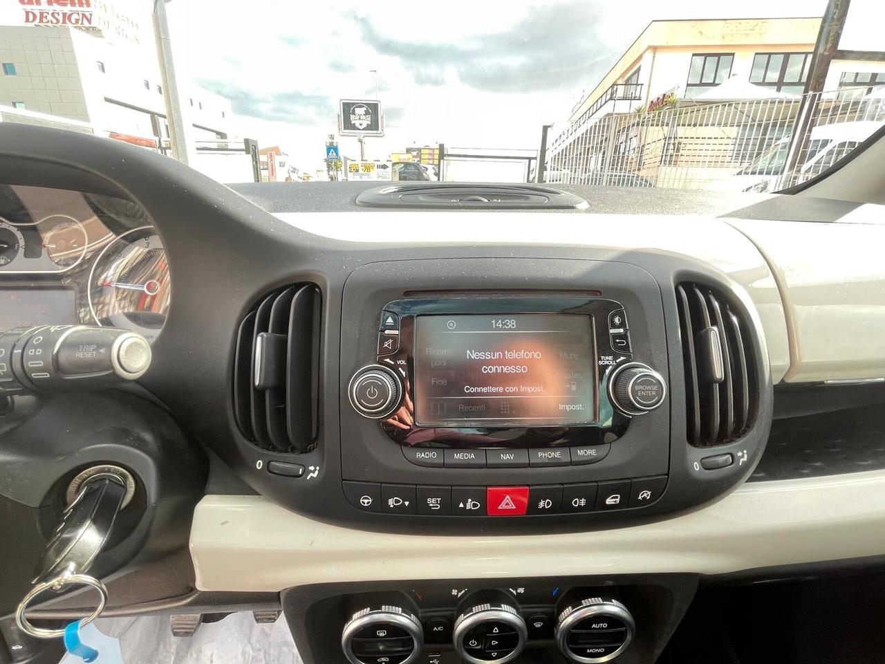 Fiat 500L 1.6 Multijet 105 CV Panoramic Edition Bianco Gelato