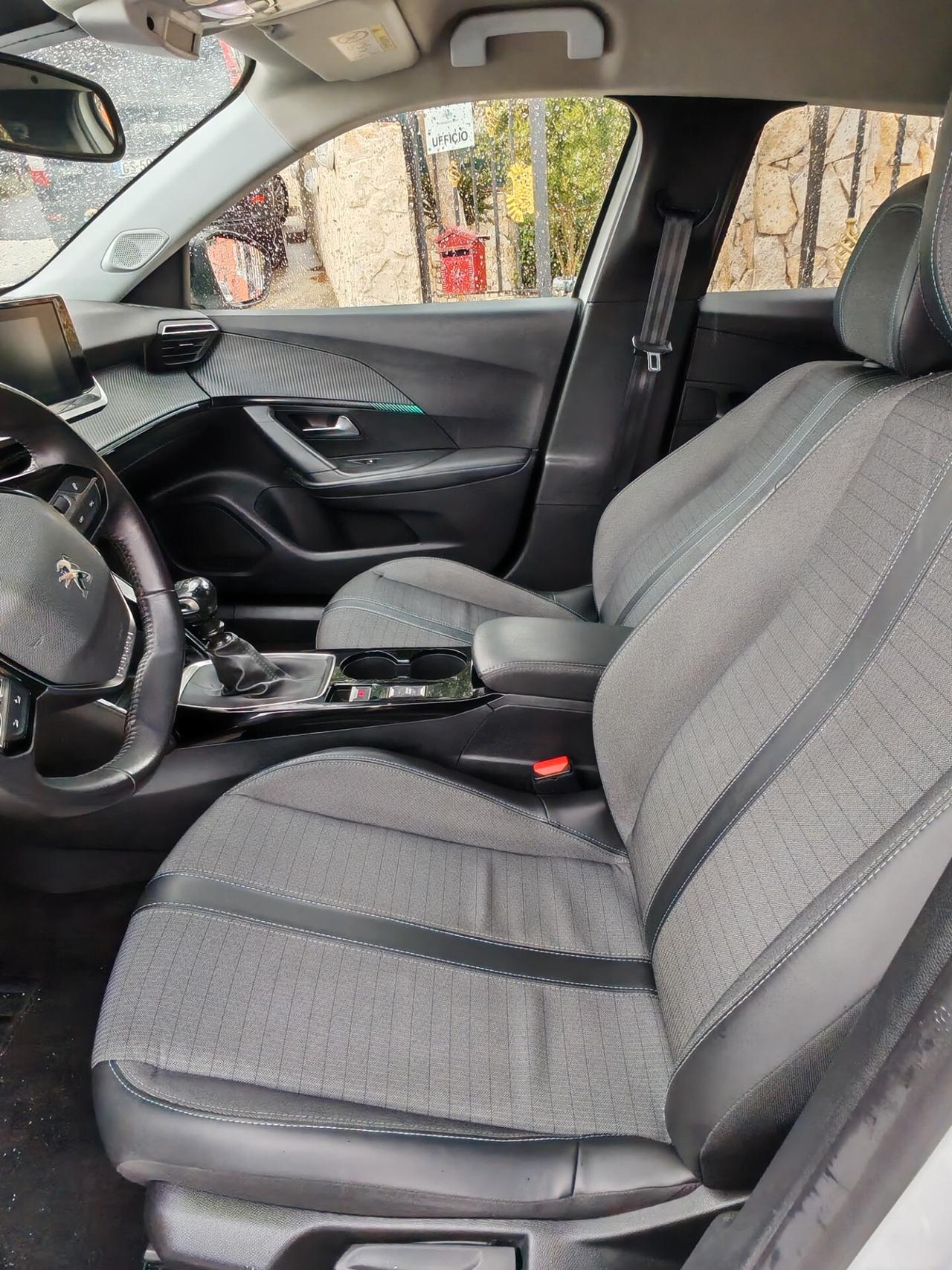 Peugeot 2008 PureTech 100 S&S