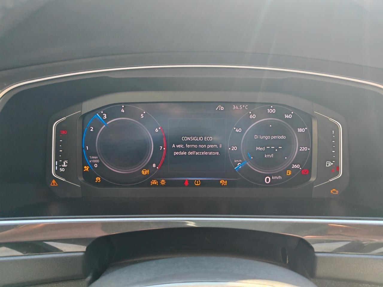 Volkswagen Tiguan R-Line incidentata/sinistrata