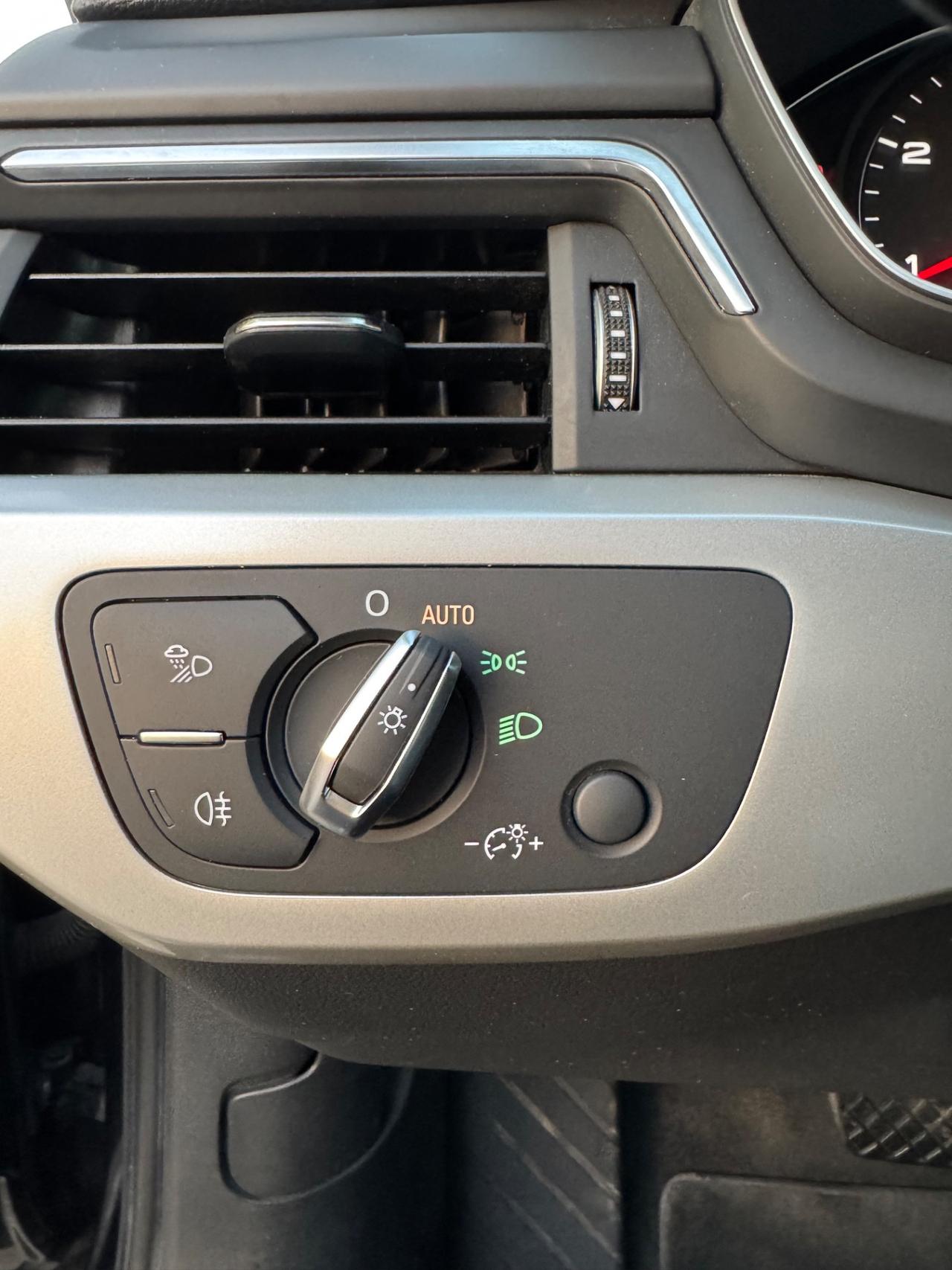 Audi A4 Avant 2.0 TDI 150 CV KM CERTIFICATI