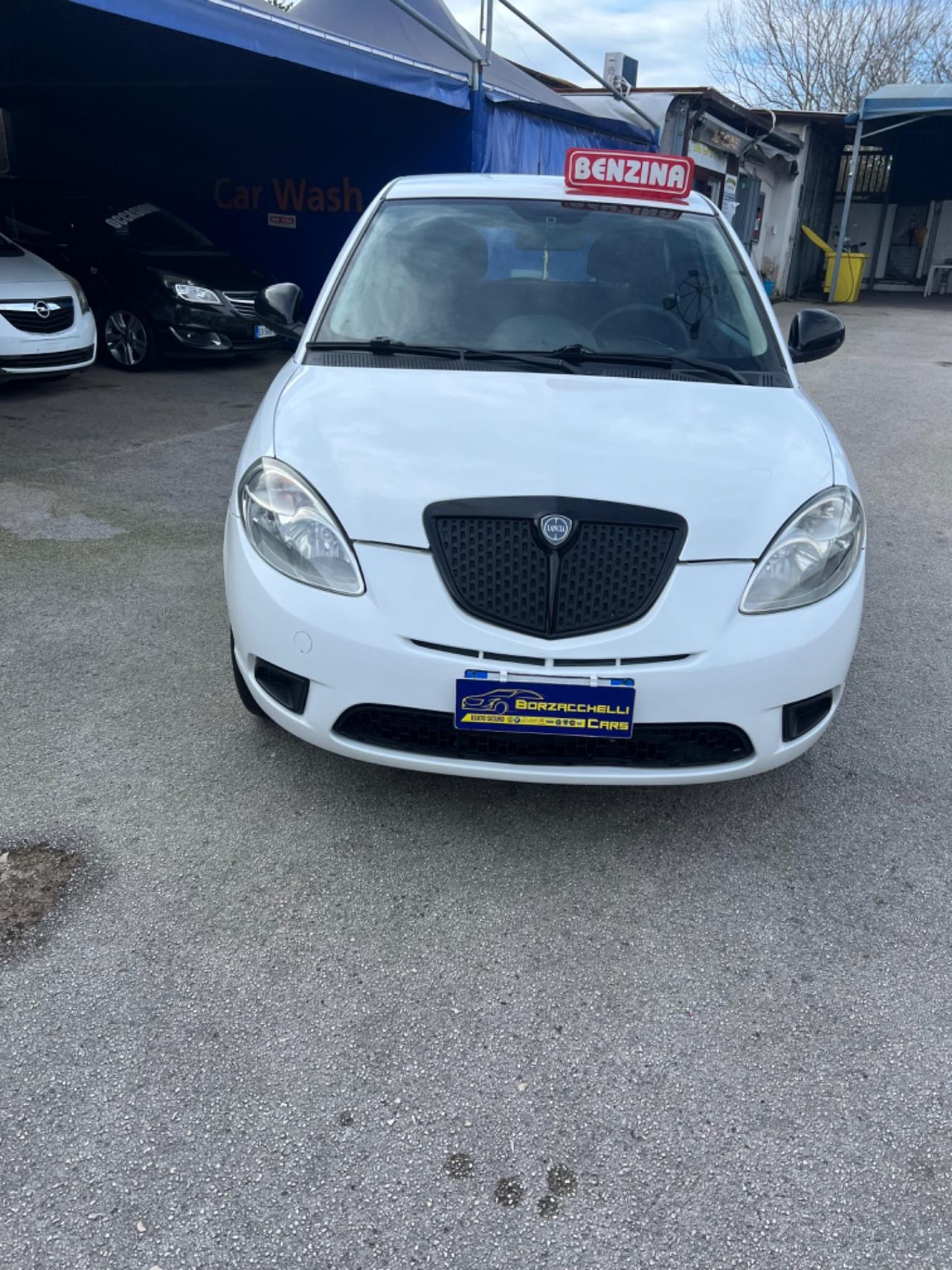 Lancia Ypsilon 1.2 Elle