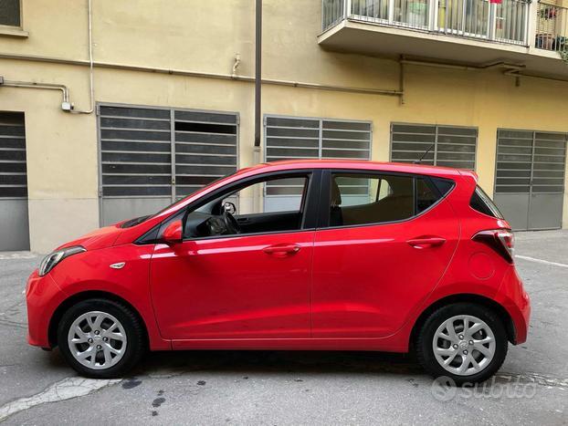 HYUNDAI i10 1.0 MPI Comfort OK NEO PATENTATI!!!