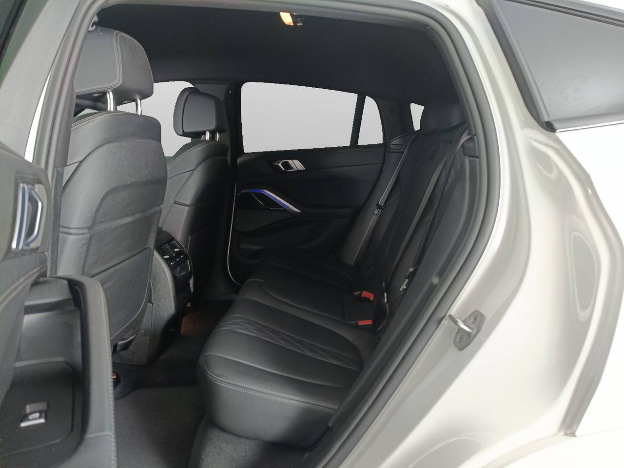 BMW X6 G06 - X6 xdrive30d mhev 48V Msport auto