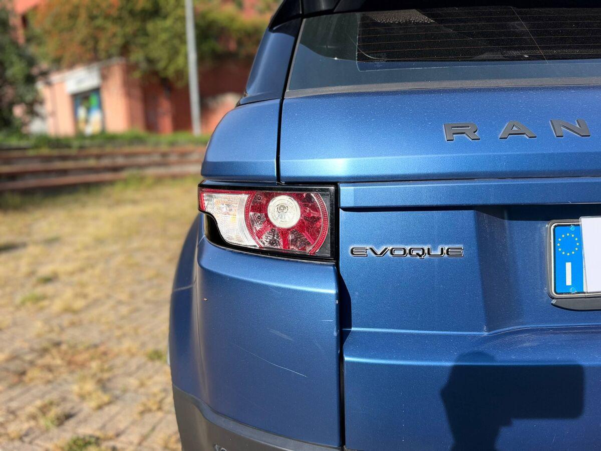 Land Rover Range Rover Evoque 2.2 td4 Dynamic 150cv 5p auto 9m