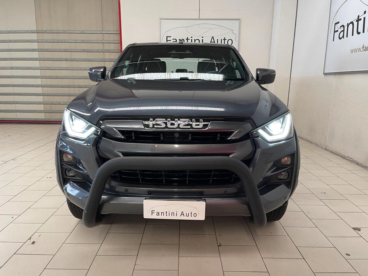 Isuzu D-Max N60 N60FF 1.9D 163cv crew 4x4 auto-Ok Neopatentati-LEGGI SOTTO