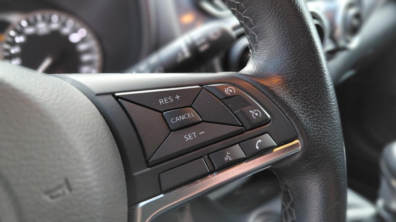 Nissan Juke 1.0 DIG-T 114 CV N-Connecta Unicopropr