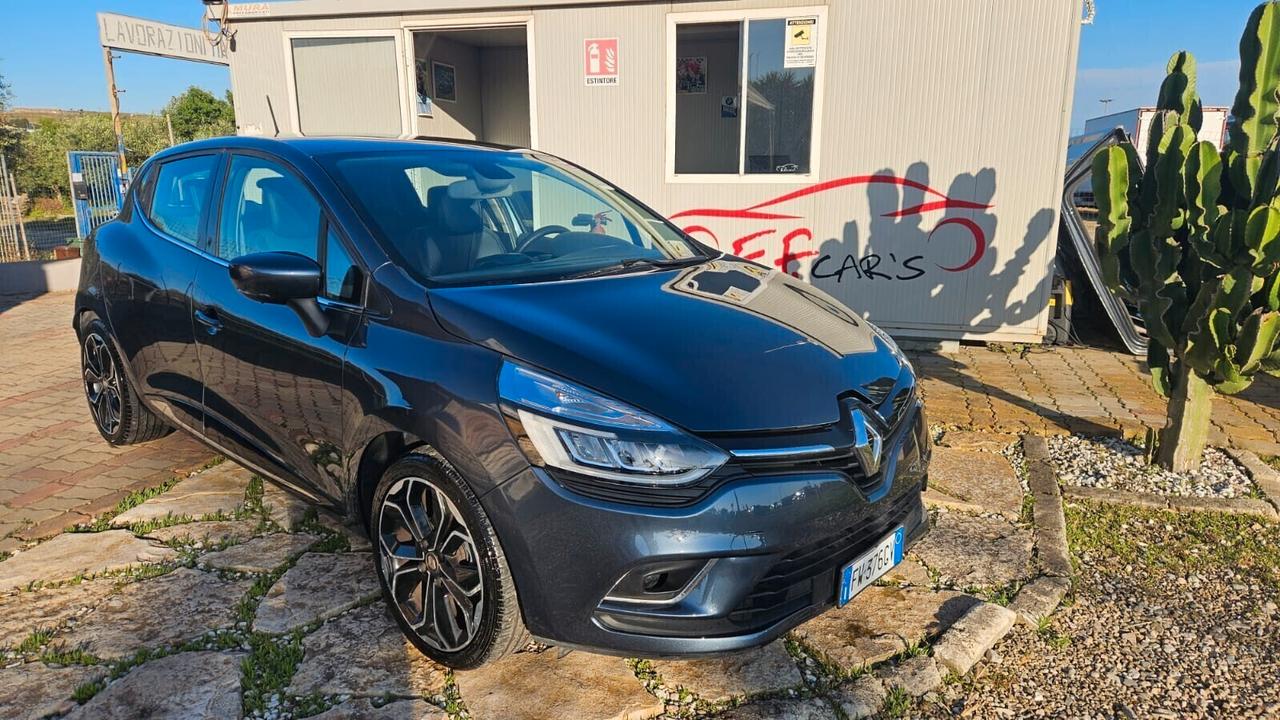 Renault Clio dCi 8V 75 CV 5 porte Moschino Life