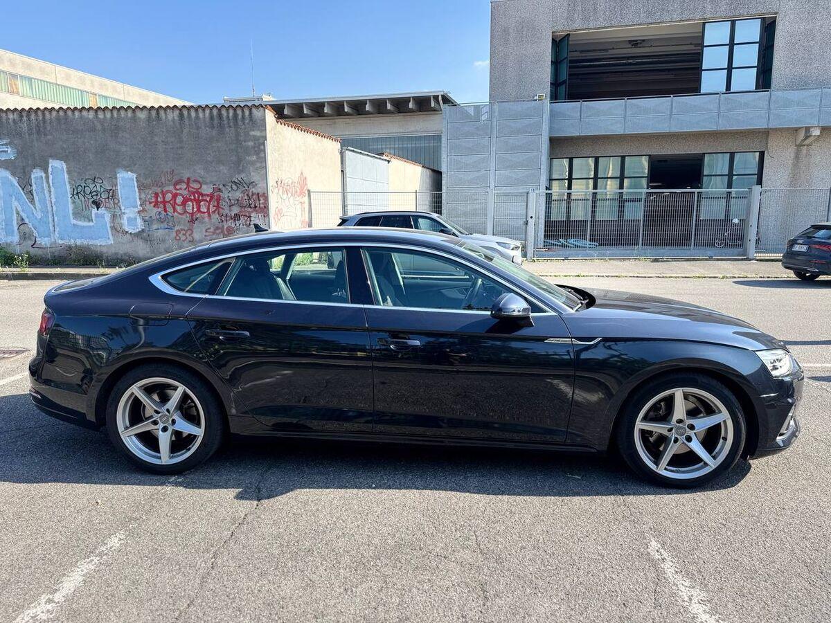 Audi A5 40 2.0 tfsi mhev Business 190cv s-tronic