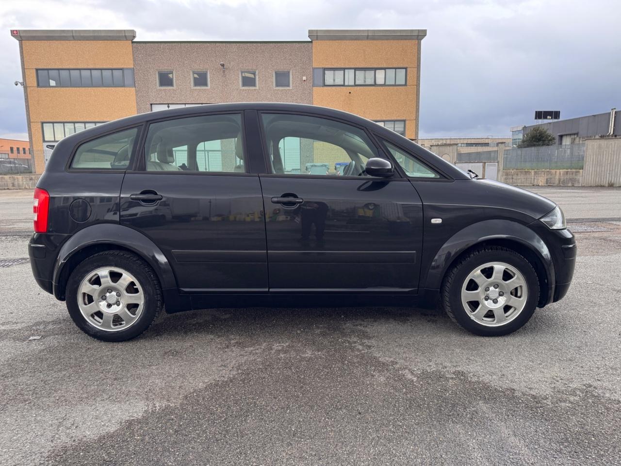 Audi A2 1.4 TDI Top 44.000 KM