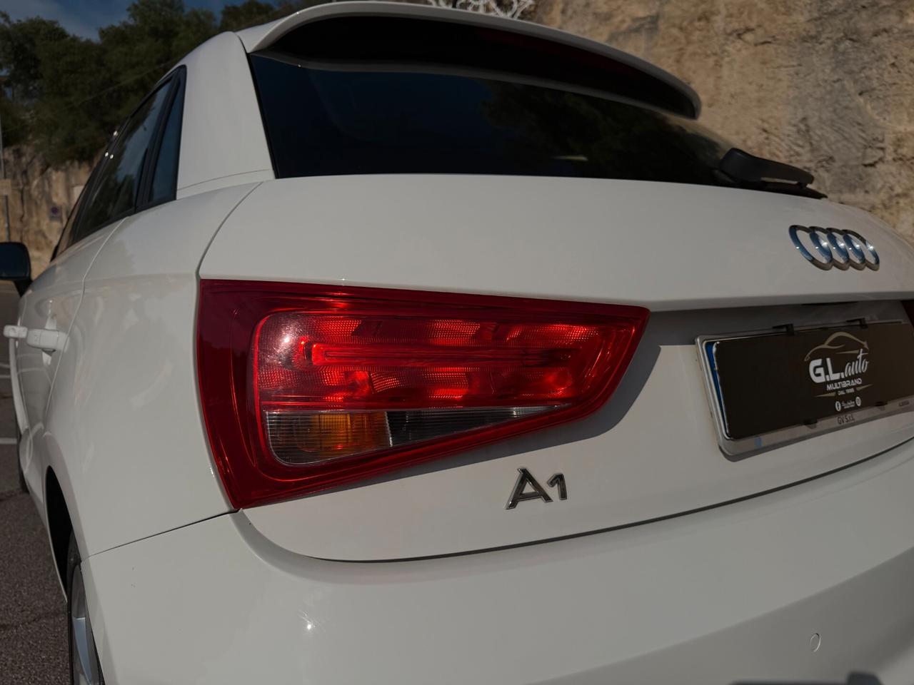 Audi A1 SPB ADMIRED/1.4 TDI 90CV/NAVI/NEOPATENTATI