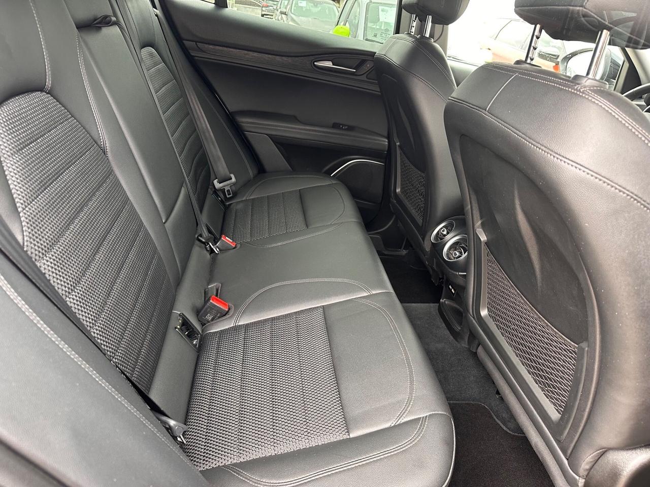 Alfa Romeo Stelvio 2019 2.2 210 CV AT8 Q4 B-Tech