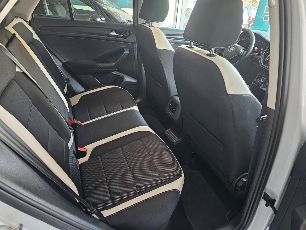 Volkswagen T-Roc 1.6 TDI SCR Style BlueMotion Technology